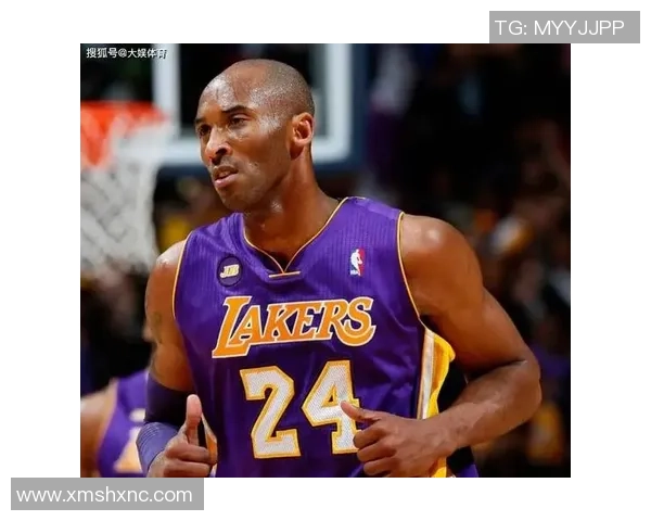 足球明星们深情缅怀科比致敬传奇精神与不屈斗志